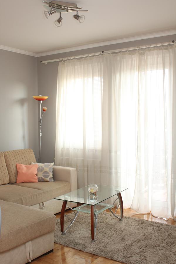 Sun Apartments Subotica Luaran gambar